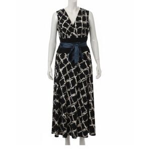 BCBGMAXAZRIA Black & White Print Dress Blue Sash Jersey Knit LG